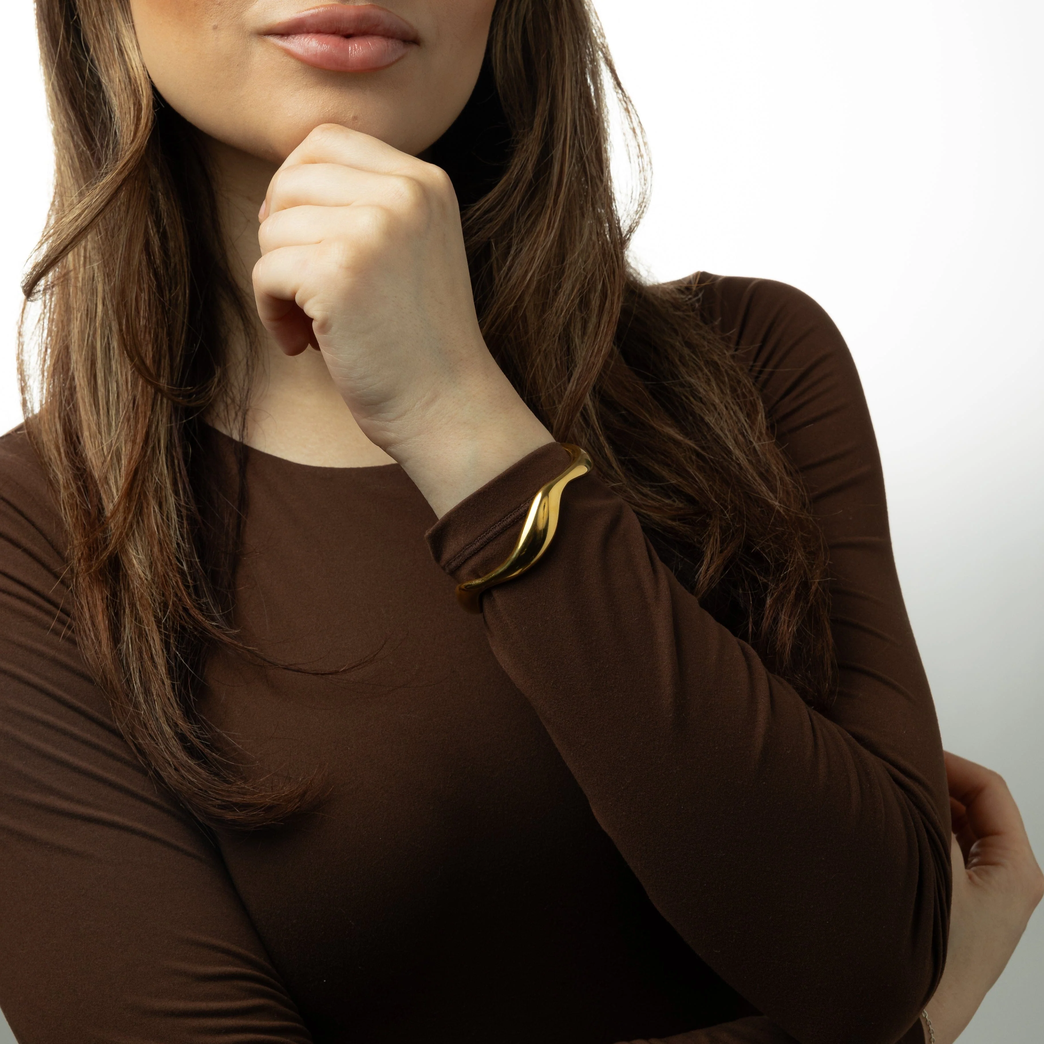 1276-wave-bangle-3.webp Wave Bangle