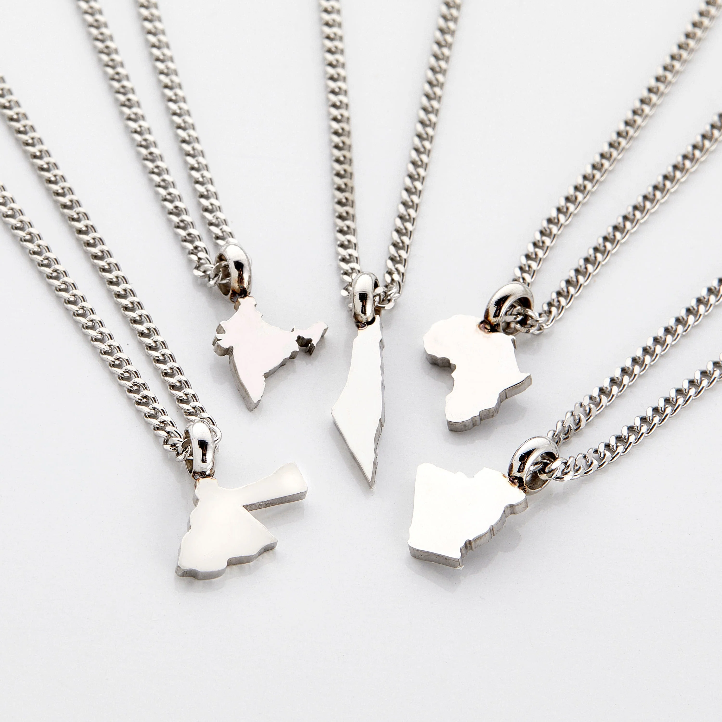 Country Map Necklace | Kids