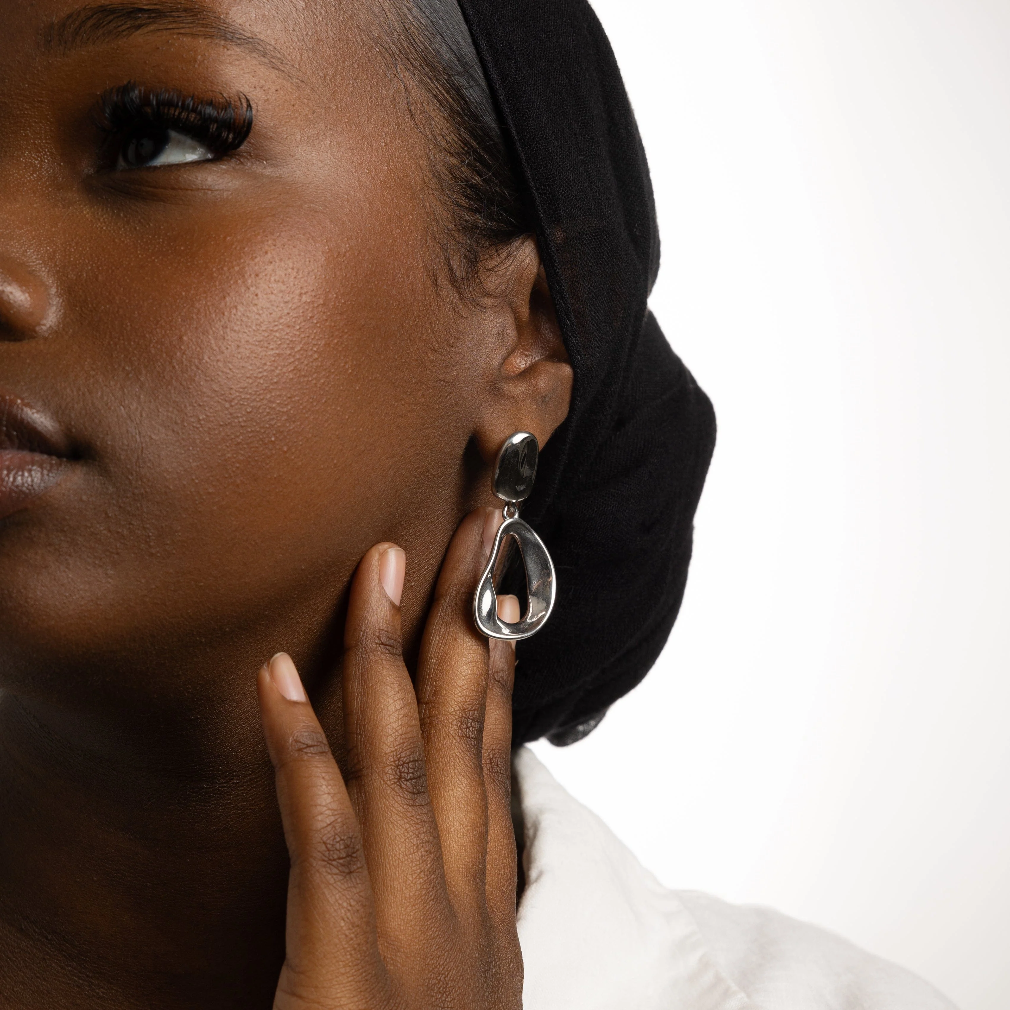 Droop Earrings