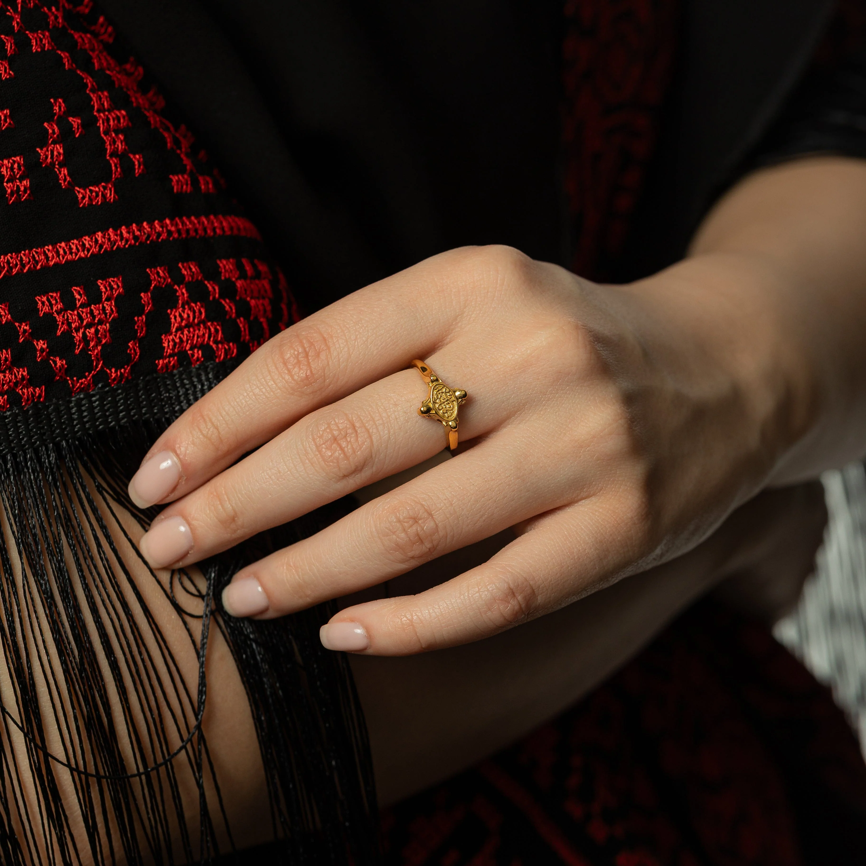 "In Our Hearts" Vintage Ring | Women