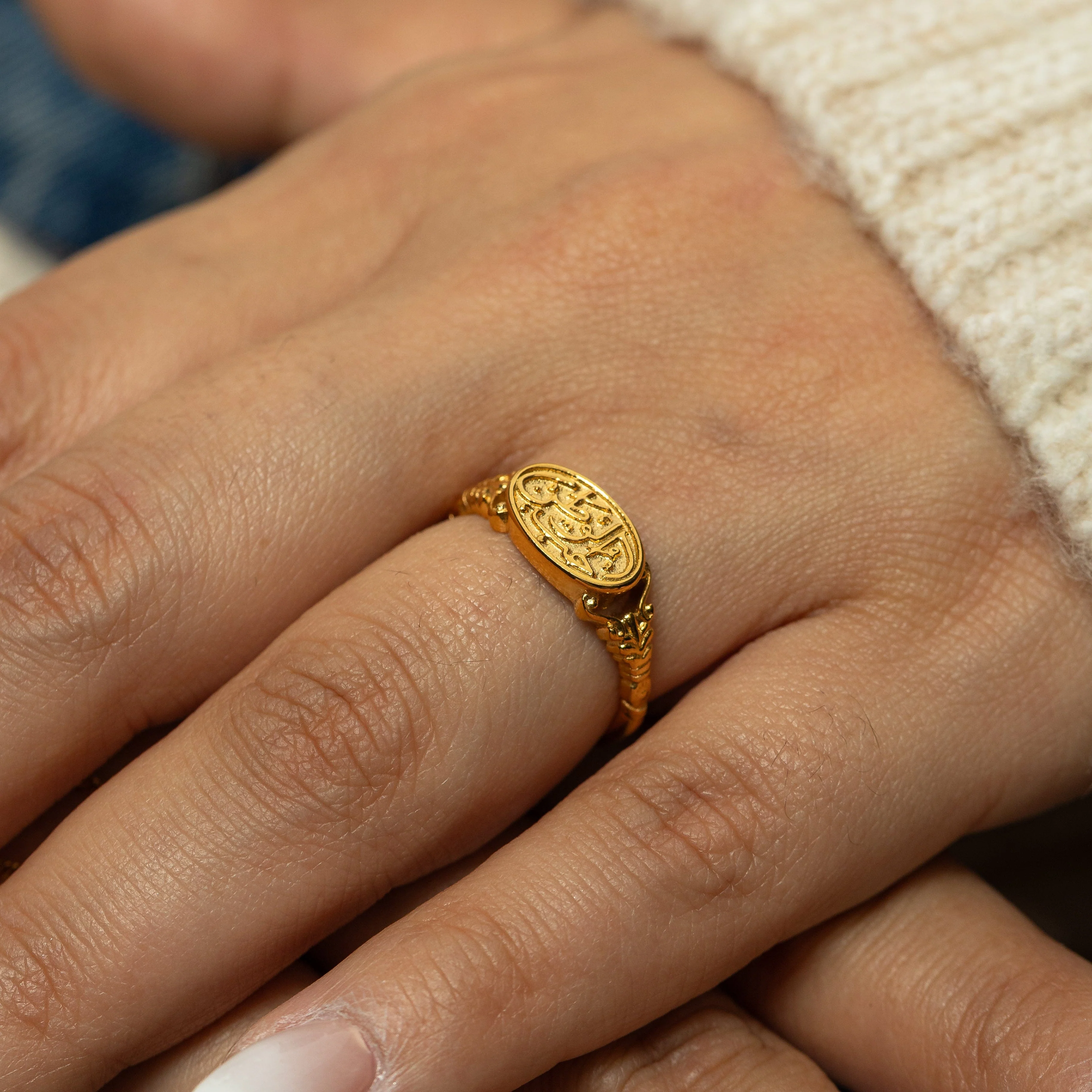 Homeland Ring | Women