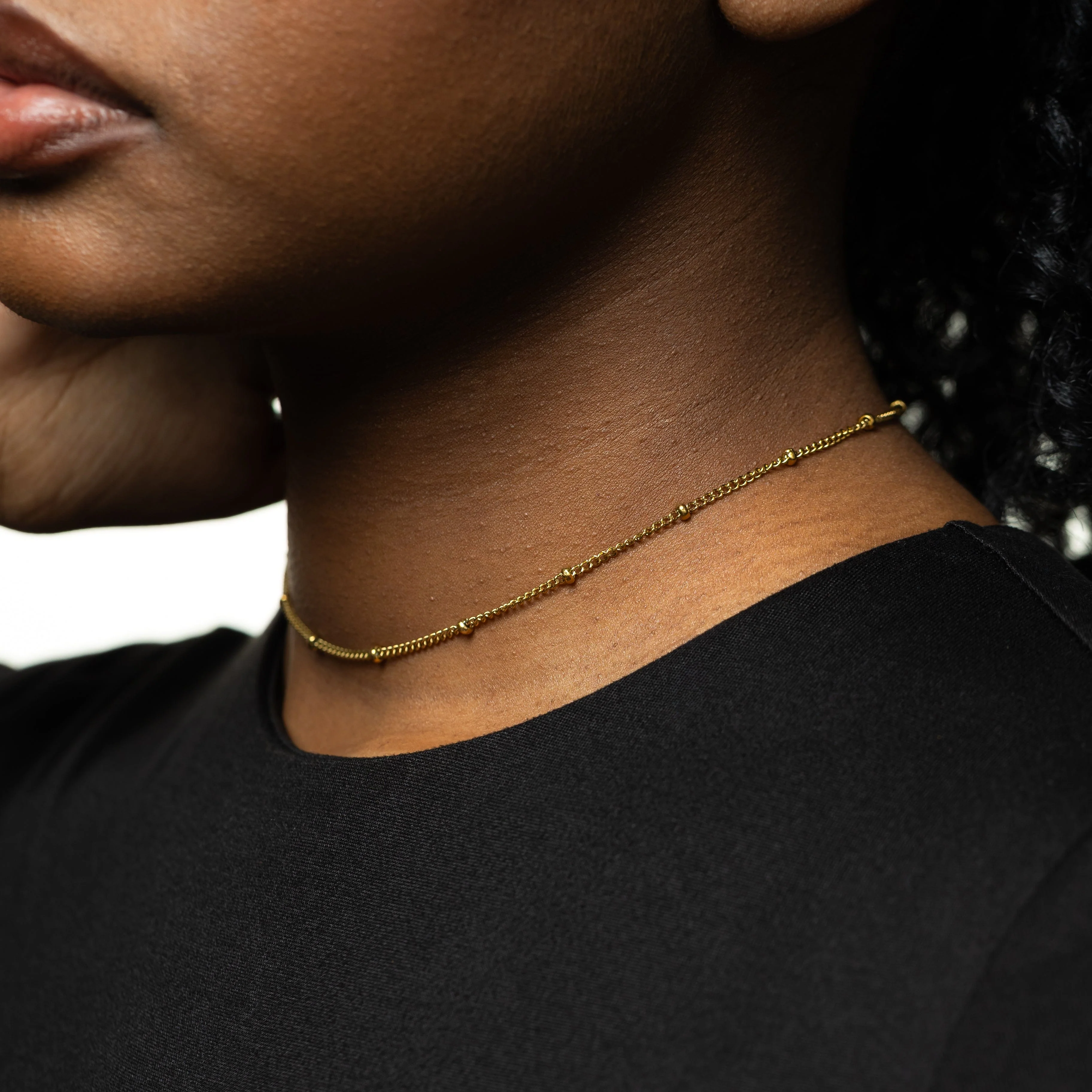 Dotted Chain Choker