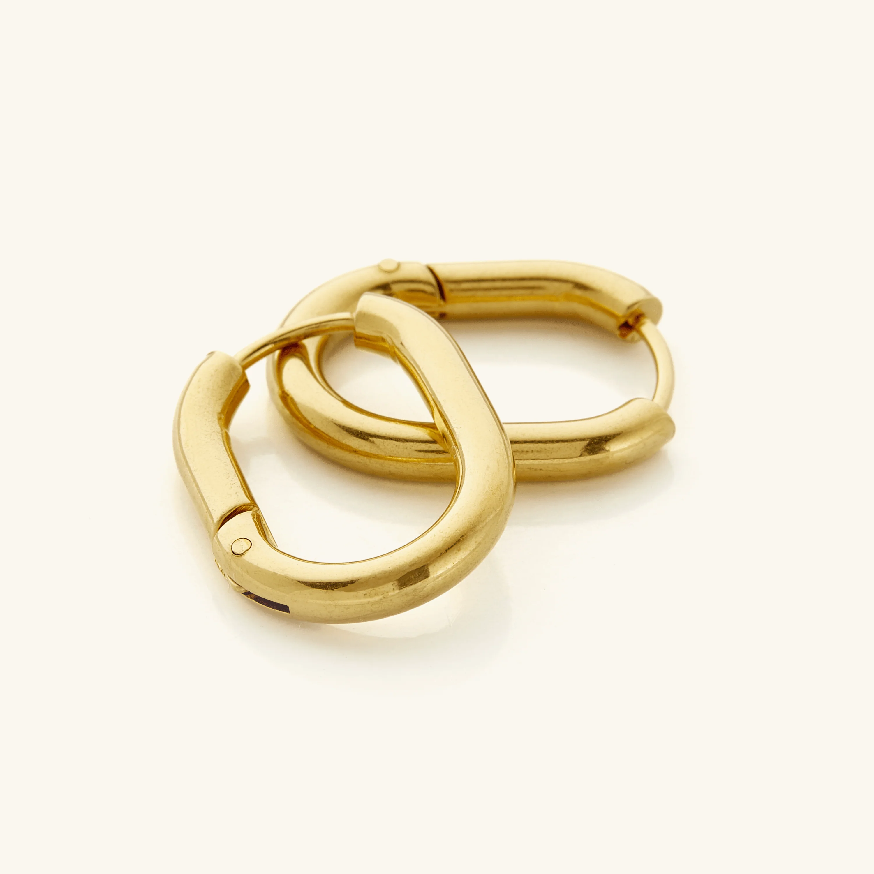 842-essential-oval-hoops-1.webp Essential Oval Hoops