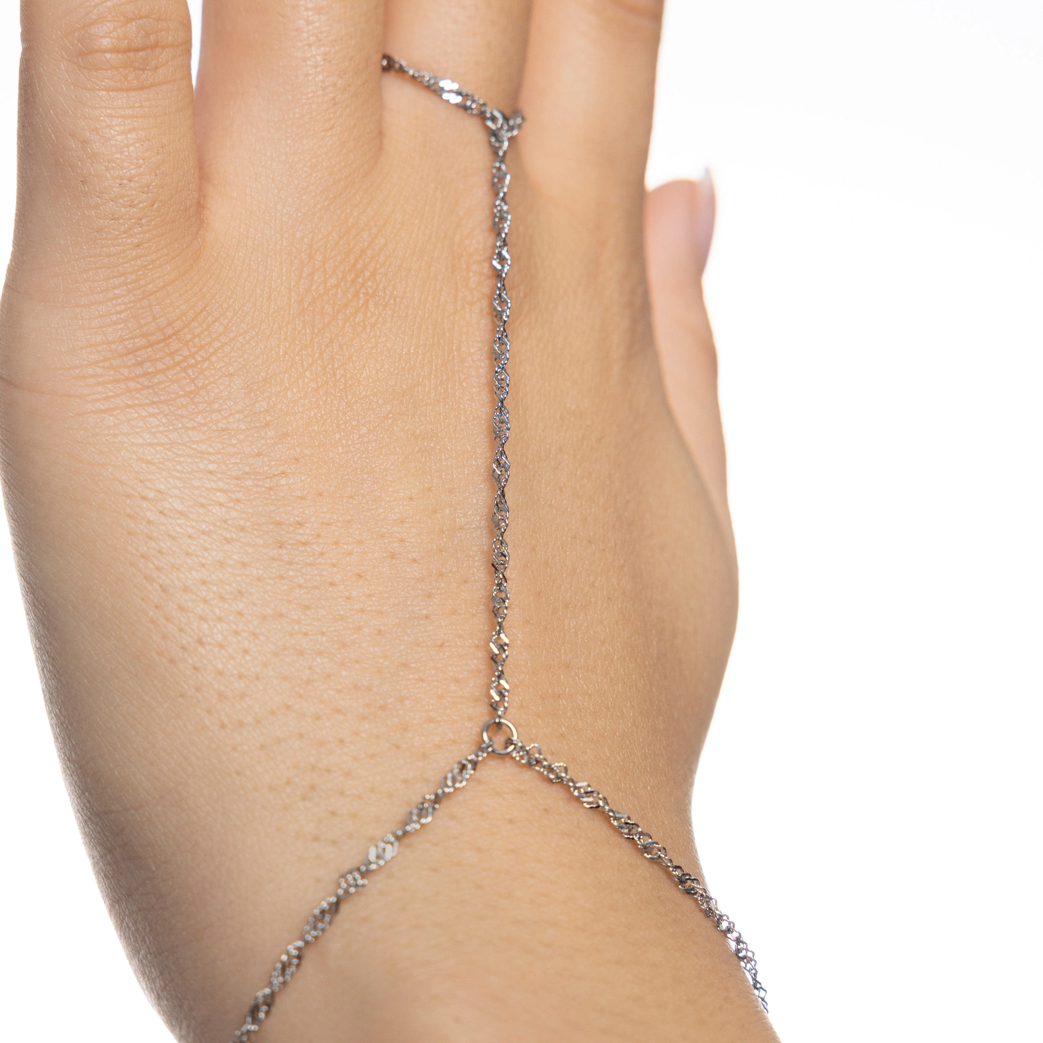 Twisted Hand Chain